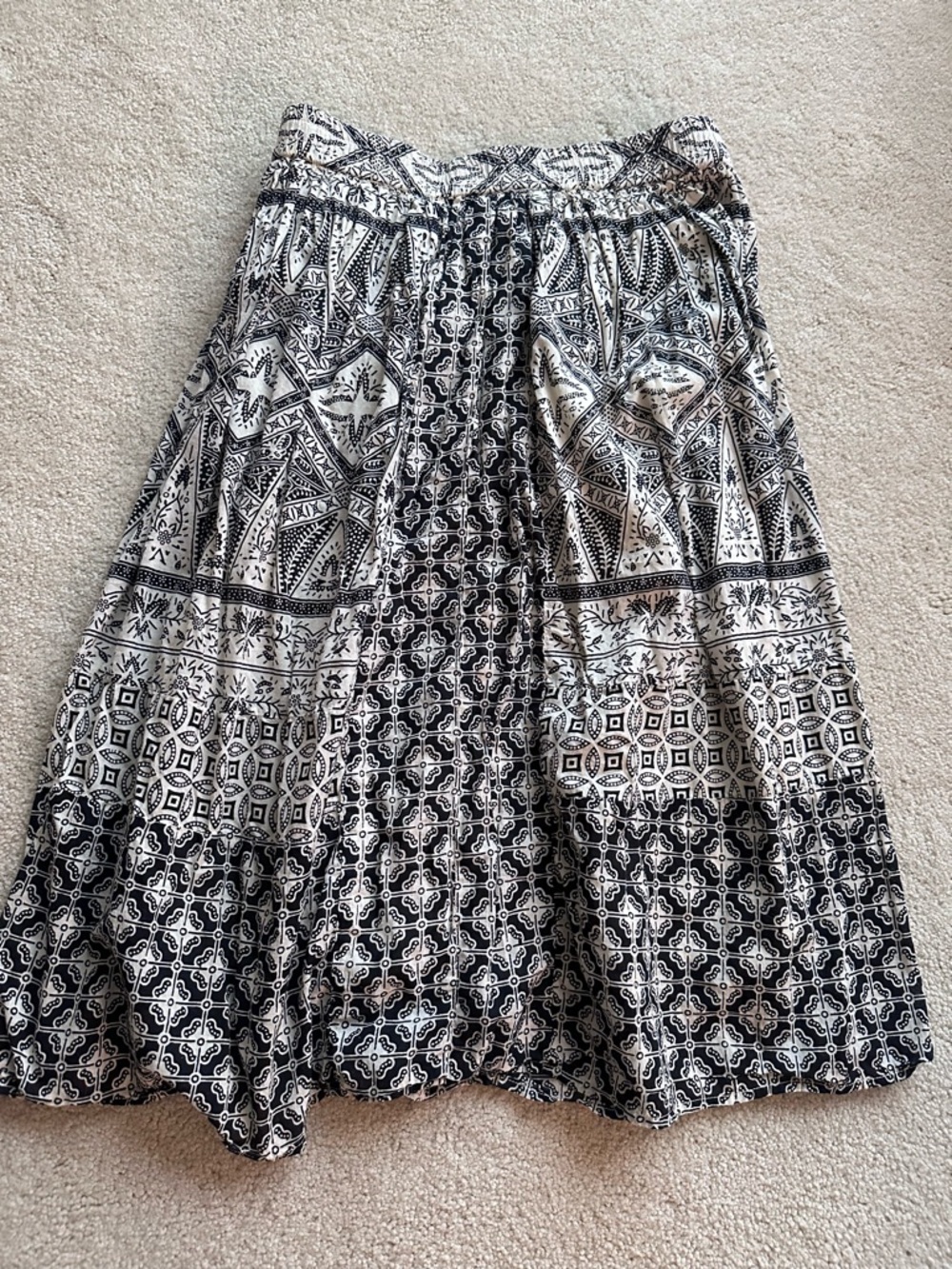 Papillon Los Angeles Black and White Print Midi Skirt